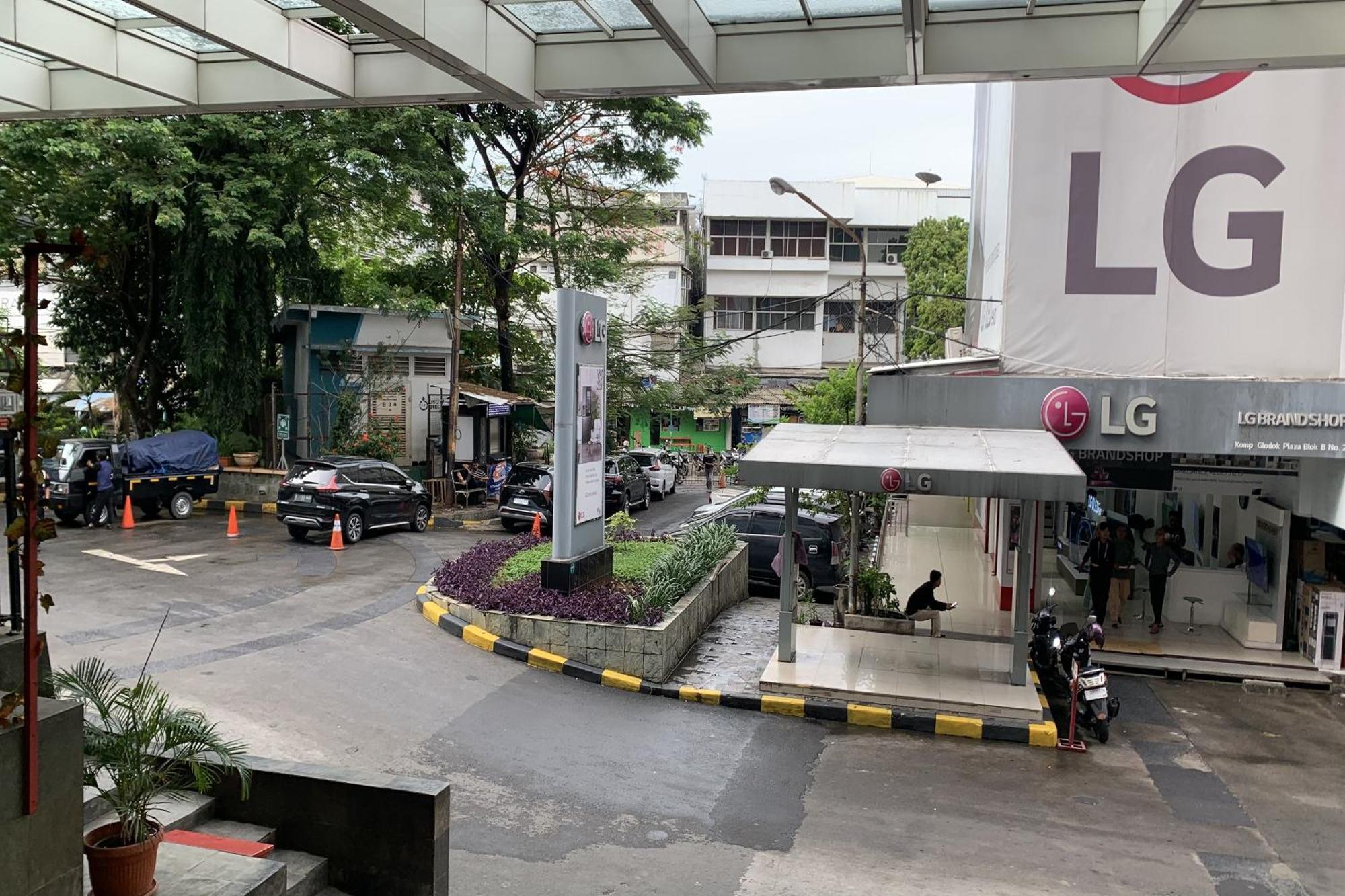 โรงแรมเดอะพลาซ่า โกด็อก จาการ์ตา ภายนอก รูปภาพ